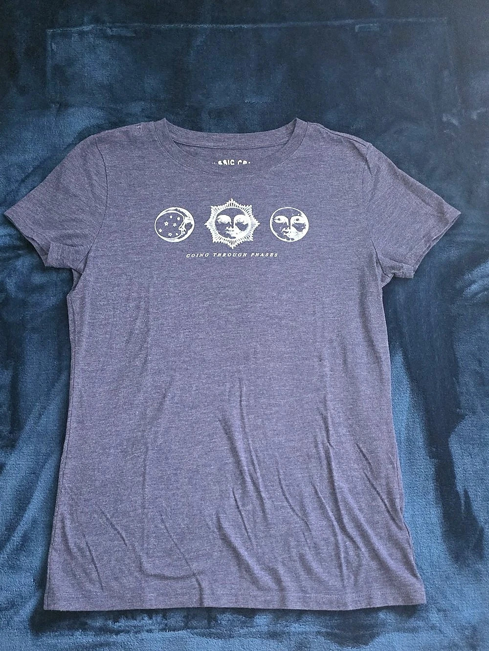 Aeropostale Going Through Phases Celestial Graphic Tee Graphic Tee Purple Large